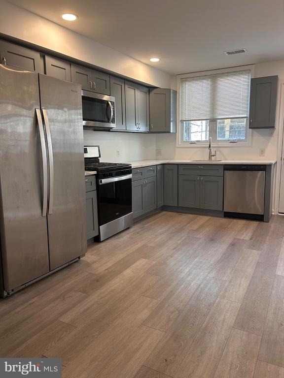 815 Tasker Street - Photo 4