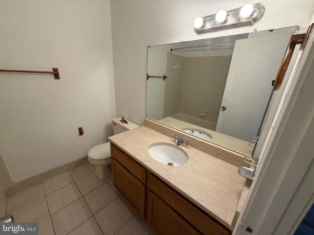 3402 Stanwood Street - Photo 3