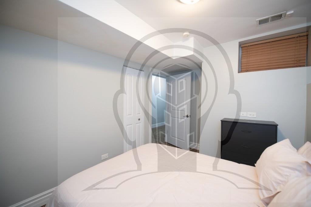 4852 South Prairie Avenue - Photo 17