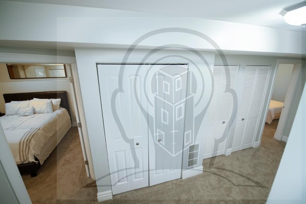 4852 South Prairie Avenue - Photo 11