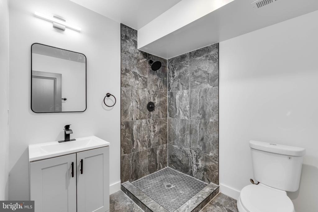 2314 N Sydenham Street - Photo 6