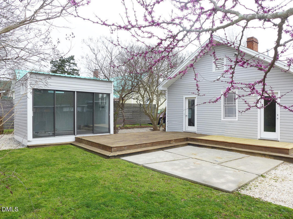 103 Center Street - Photo 14