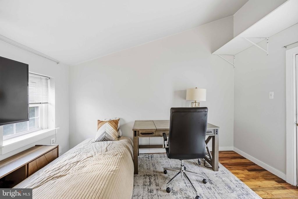 725 Pemberton Street - Photo 22