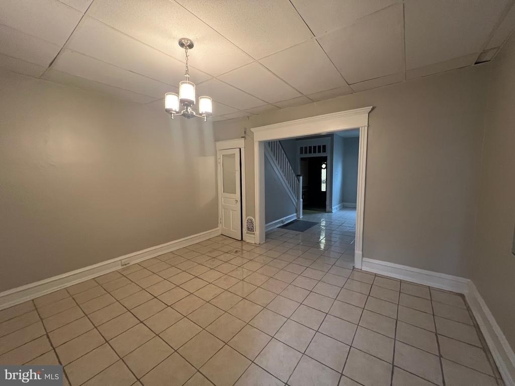 3319 W Haggert Street - Photo 9