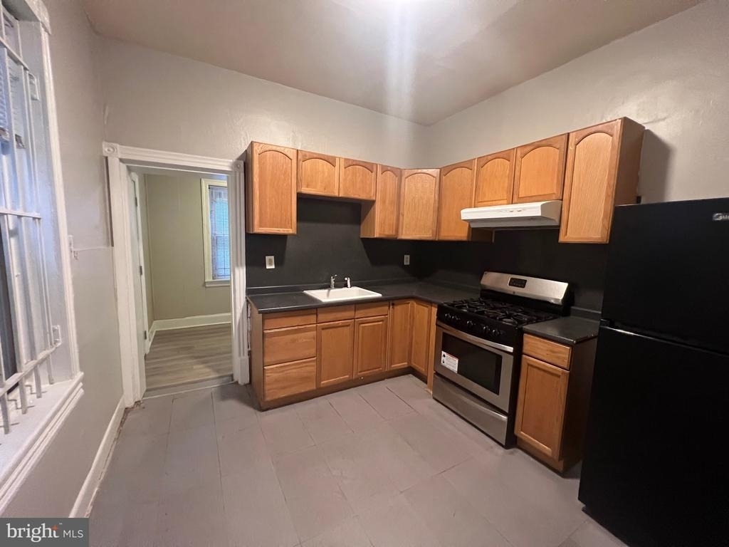 3319 W Haggert Street - Photo 12