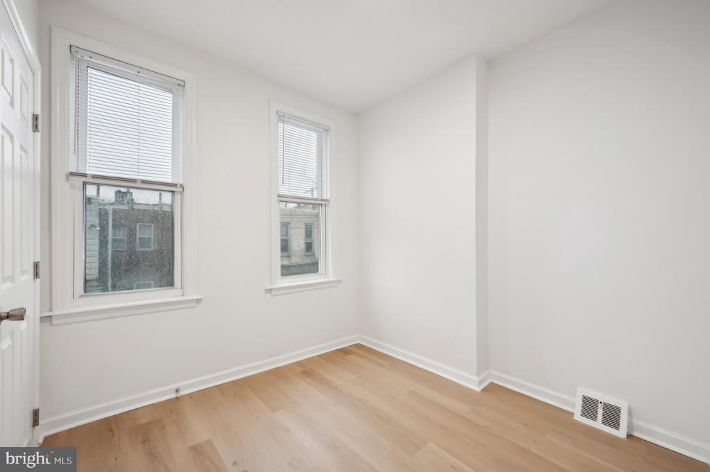 1627 S Ringgold Street - Photo 7