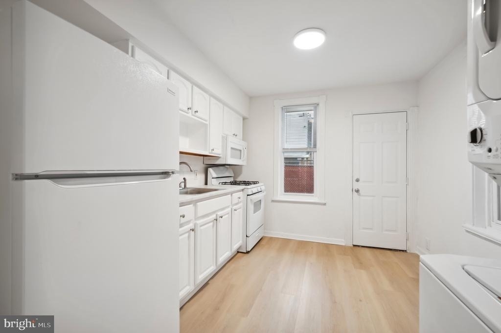 1627 S Ringgold Street - Photo 3