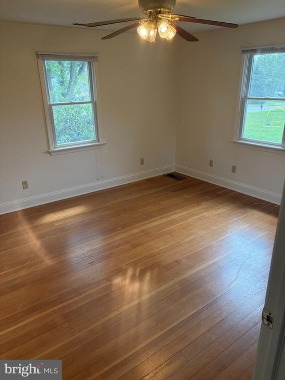 1538 Green Lane Road - Photo 5