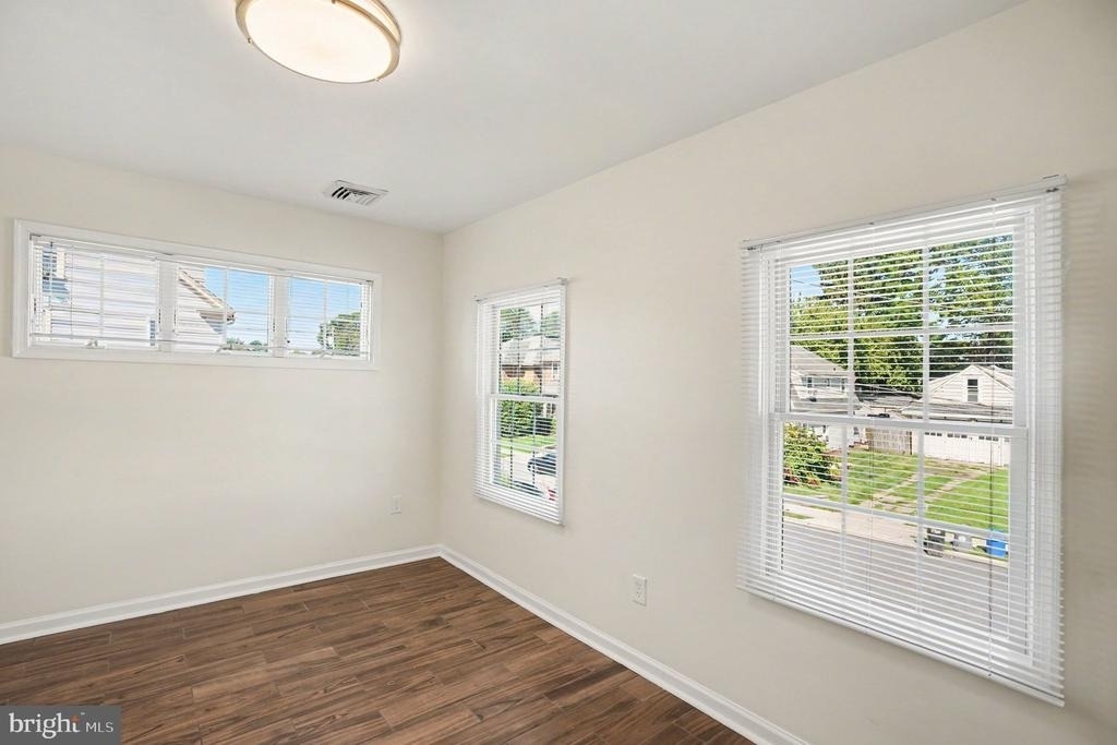 812 Darby Road - Photo 19