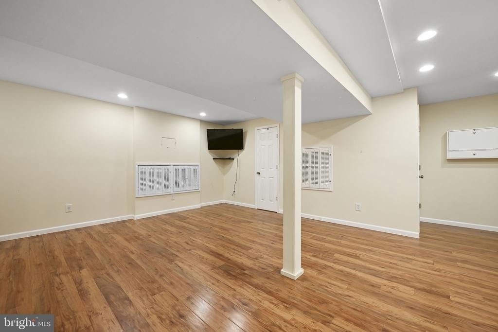 10 Terry Court - Photo 17