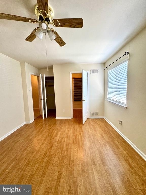 122 Caernarvon Court - Photo 13