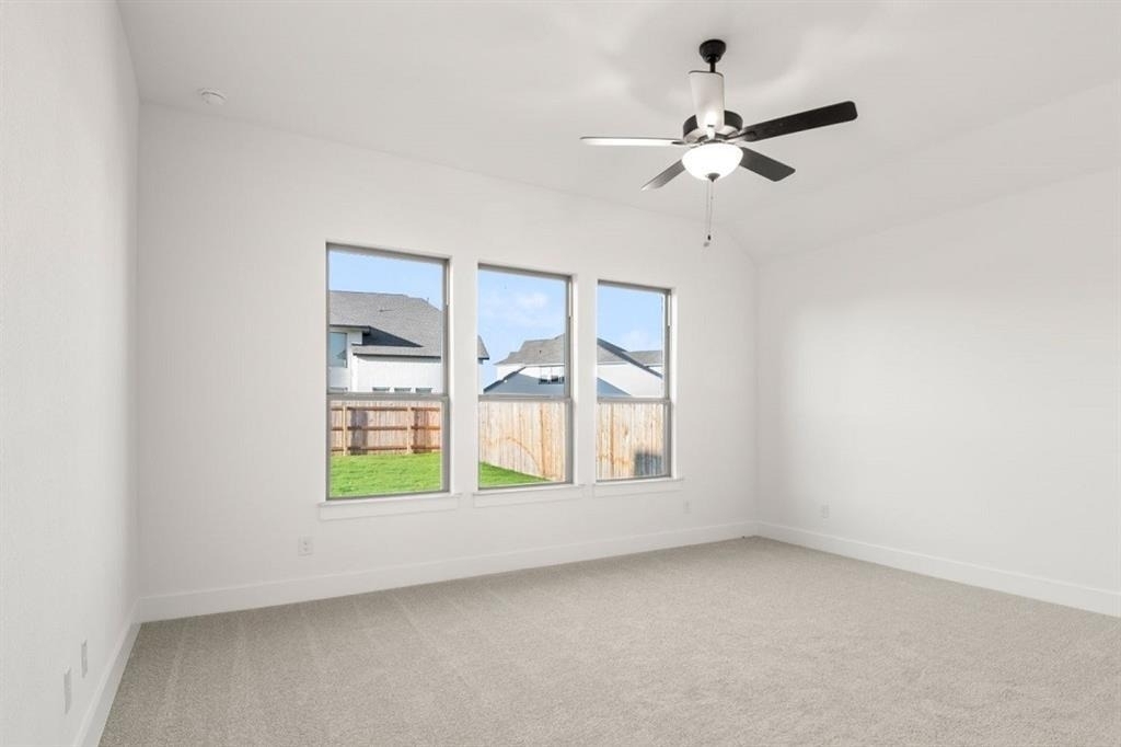 373 Hollister Dr - Photo 19