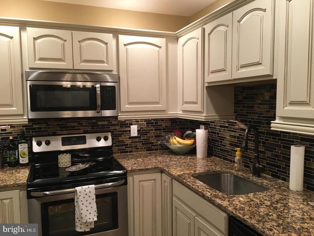 16 Belmont Avenue - Photo 2