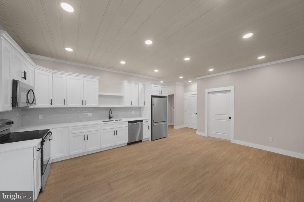 71 Dreamland Park Drive - Photo 2