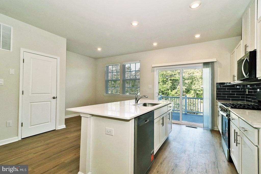 39 Baybreeze Drive - Photo 12