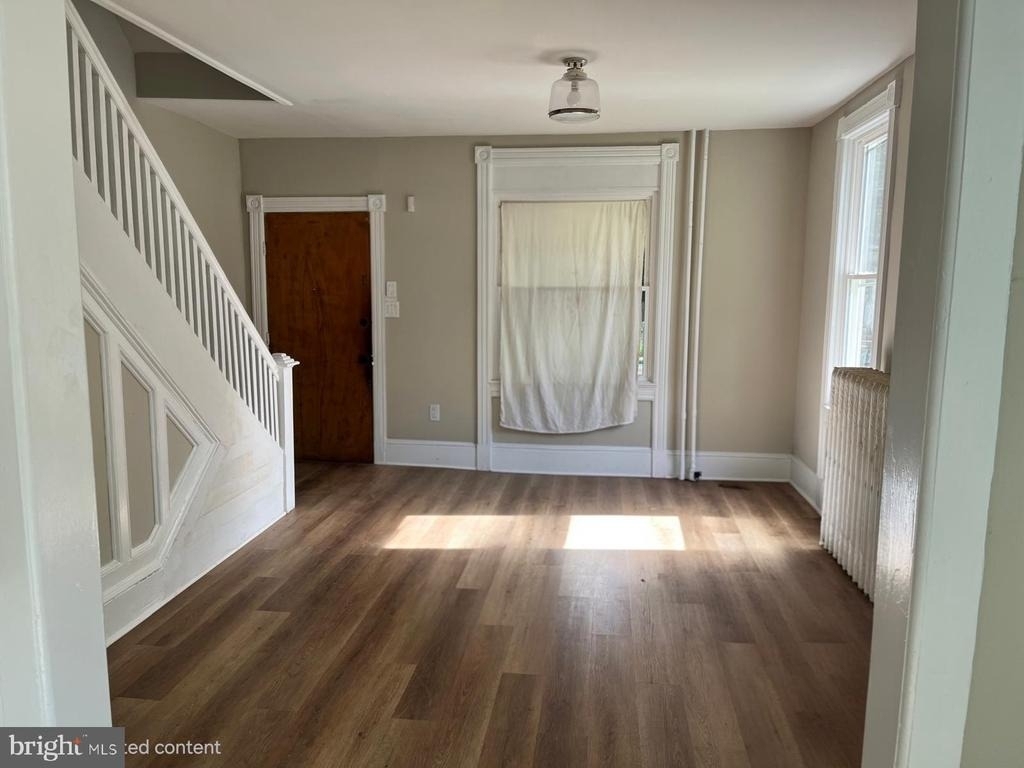 617 Stuyvesant Avenue - Photo 3