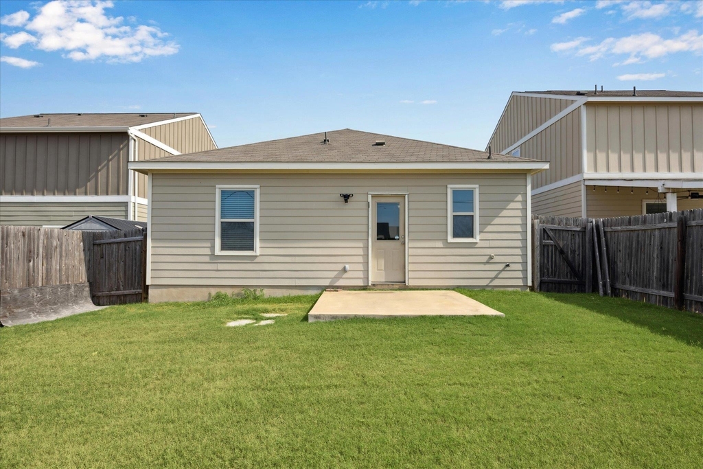 6401 Graymont Dr - Photo 11