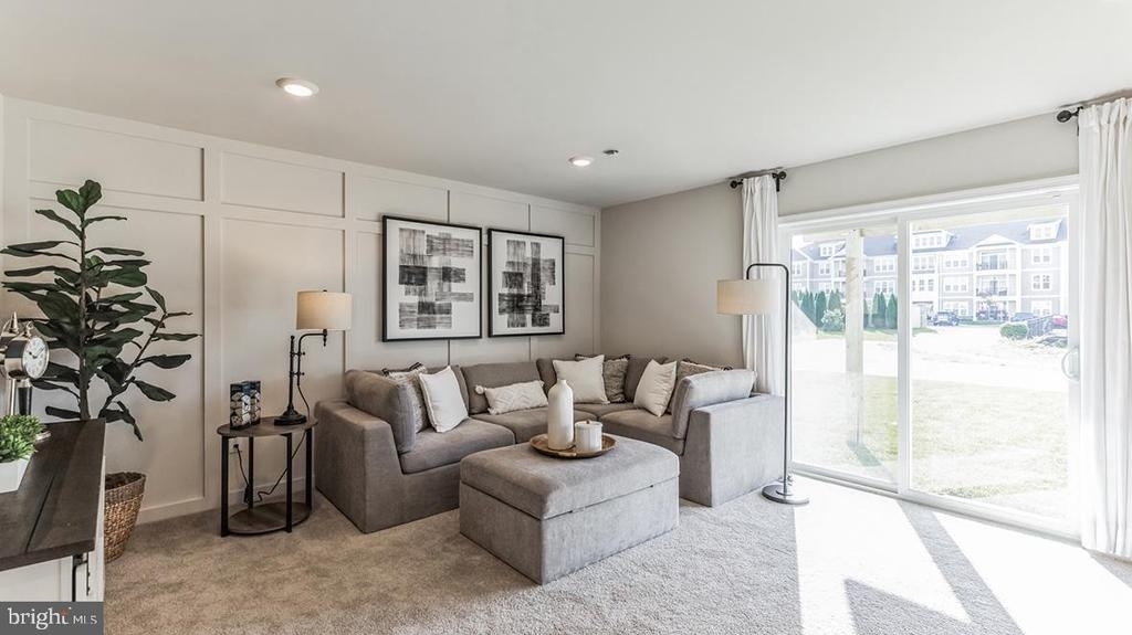 244 Macoun Way - Photo 2