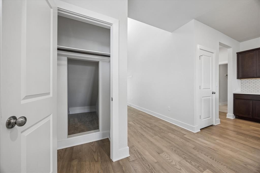 8503 Mckamy Dr - Photo 5