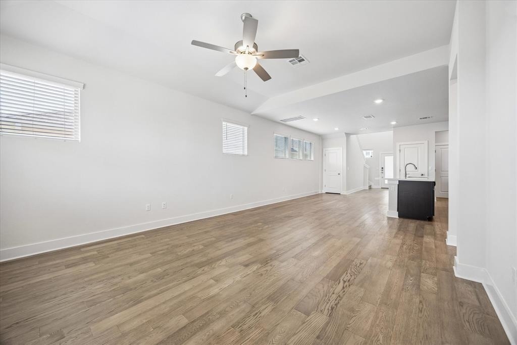 8503 Mckamy Dr - Photo 3