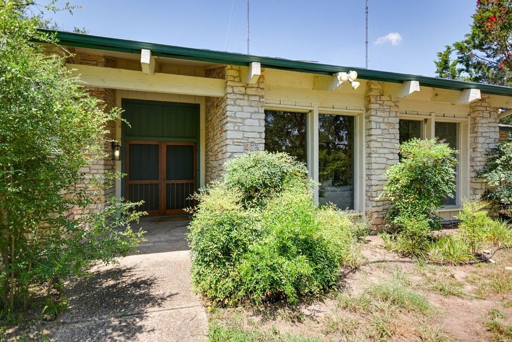 2412 Deer Pass - Photo 3
