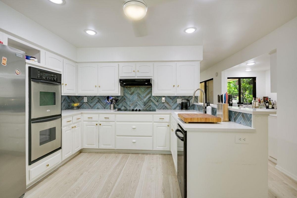 2412 Deer Pass - Photo 6