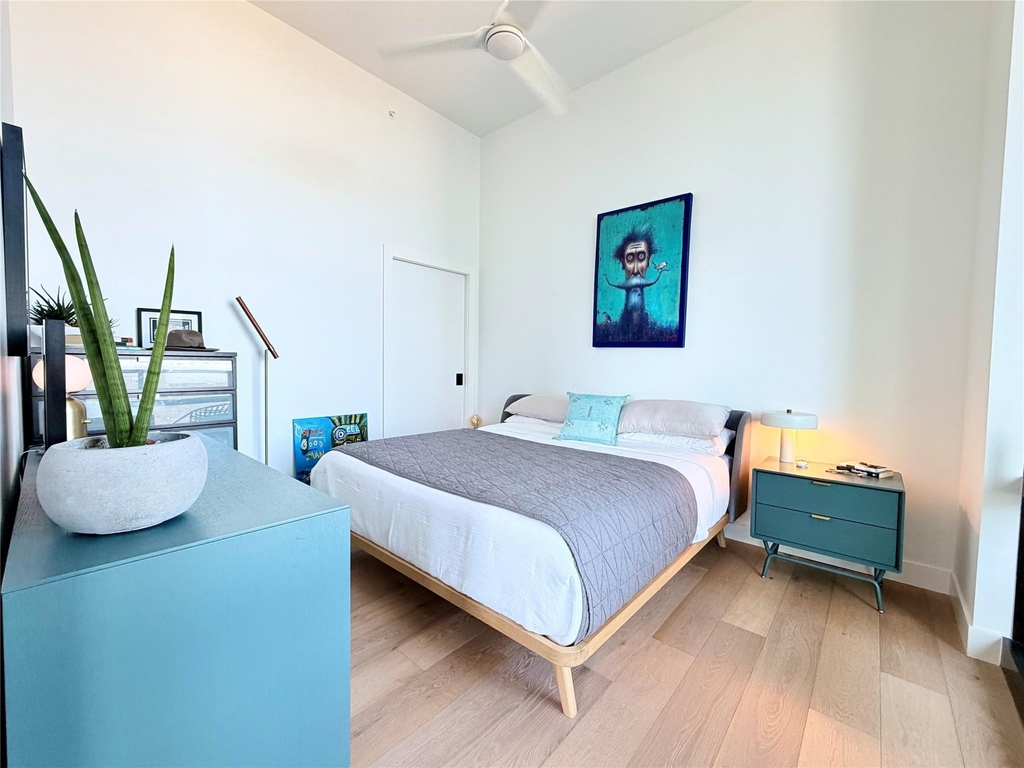 70 Rainey St - Photo 12