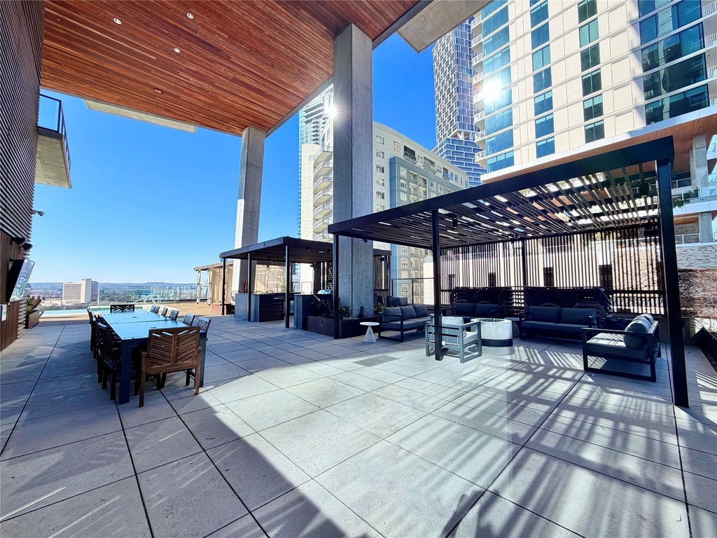 70 Rainey St - Photo 34