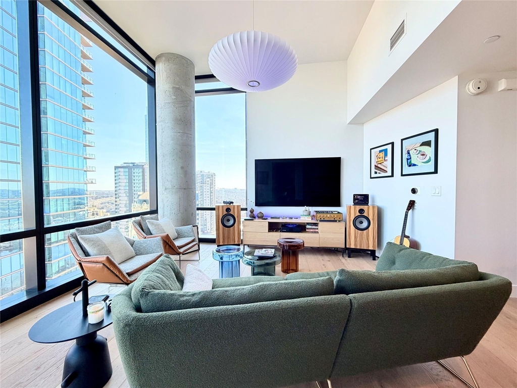 70 Rainey St - Photo 4