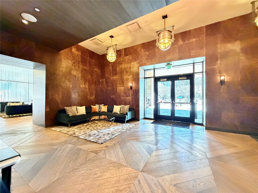 70 Rainey St - Photo 38