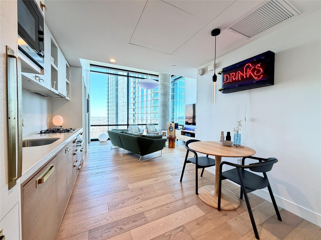 70 Rainey St - Photo 11