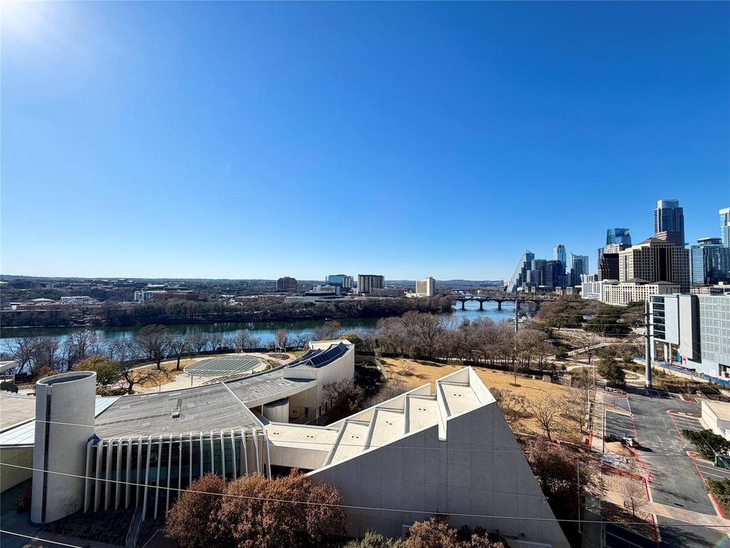 70 Rainey St - Photo 35