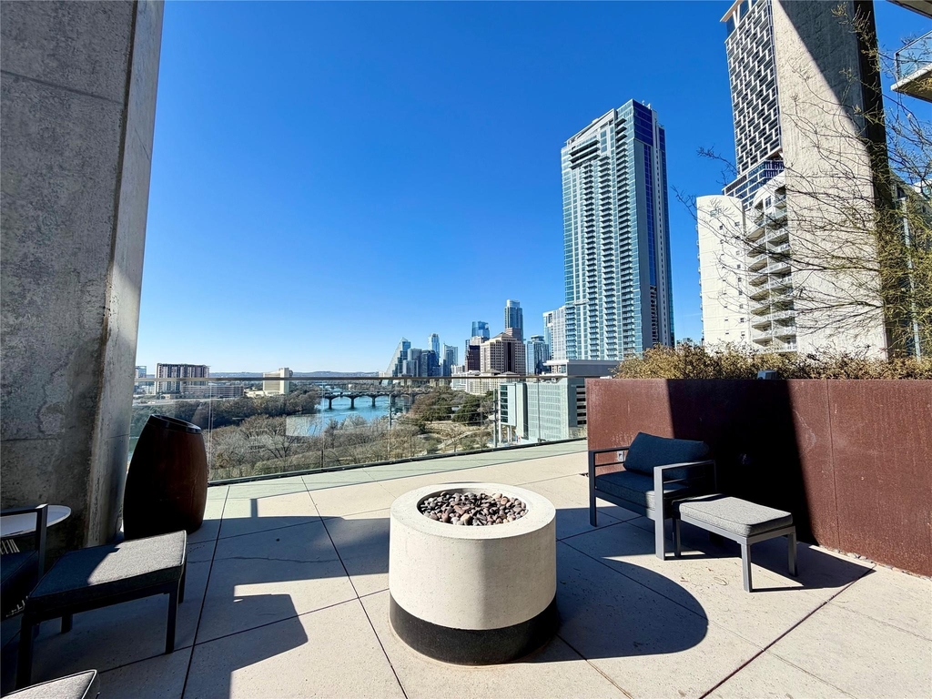 70 Rainey St - Photo 31