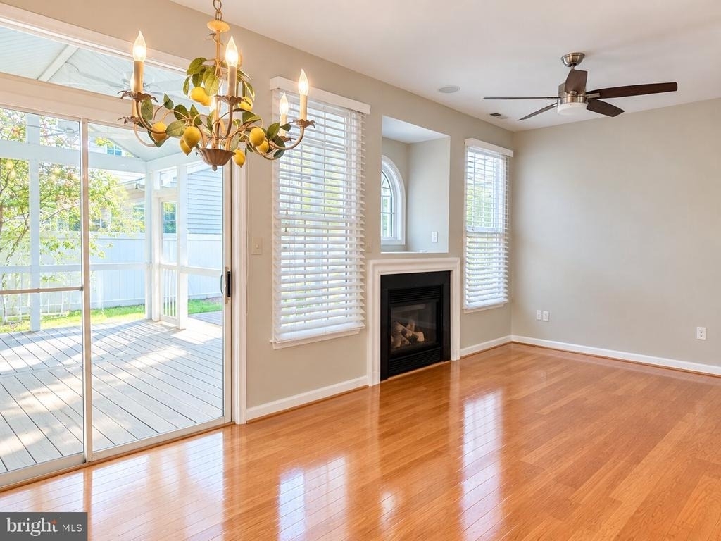 28492 Woods Drive - Photo 5