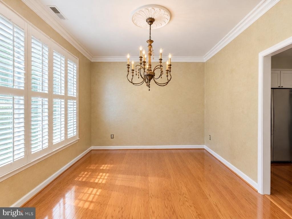 28492 Woods Drive - Photo 2