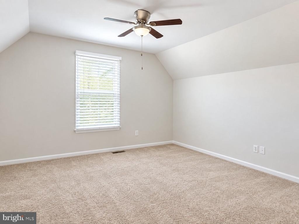 28492 Woods Drive - Photo 10
