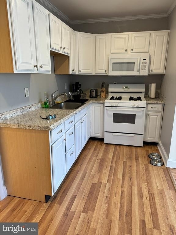 7491 Beach Avenue - Photo 16
