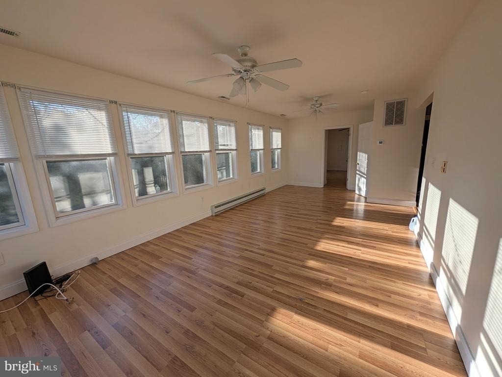7491 Beach Avenue - Photo 5