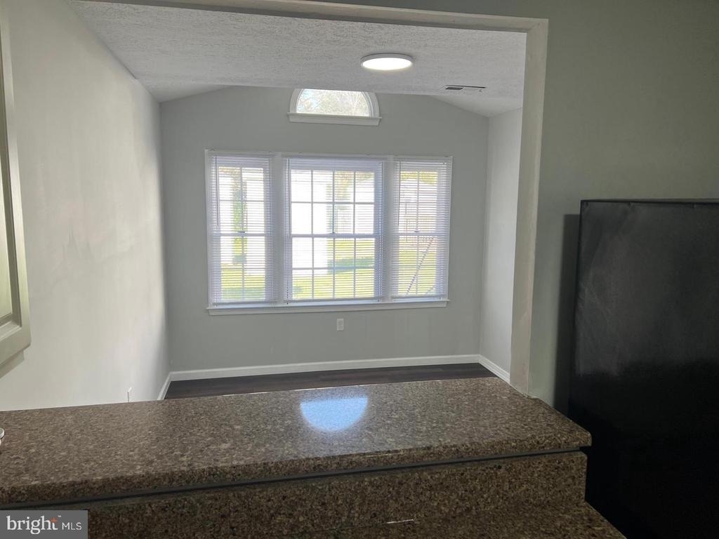 22131 Saint Josephs Circle - Photo 8