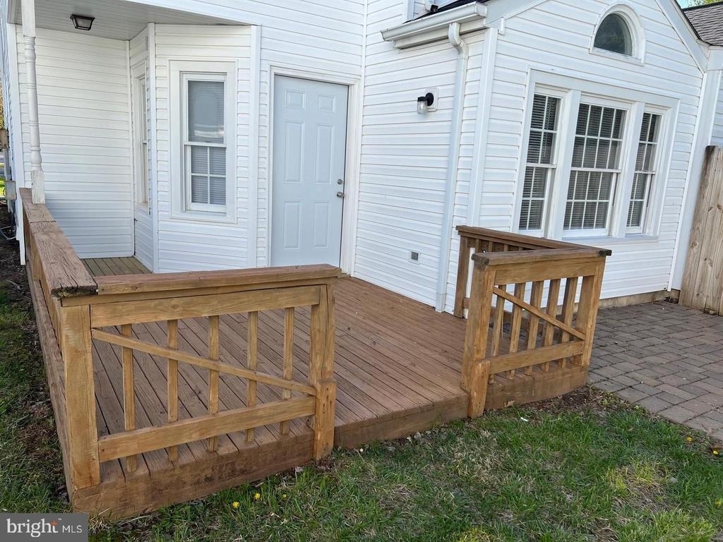 22131 Saint Josephs Circle - Photo 10