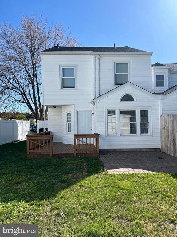 22131 Saint Josephs Circle - Photo 1