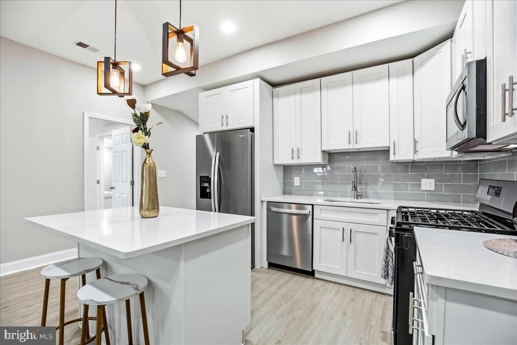 4000 Vine Street - Photo 15