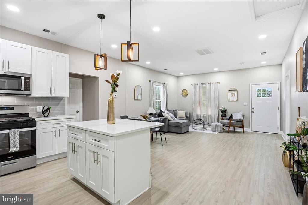 4000 Vine Street - Photo 17