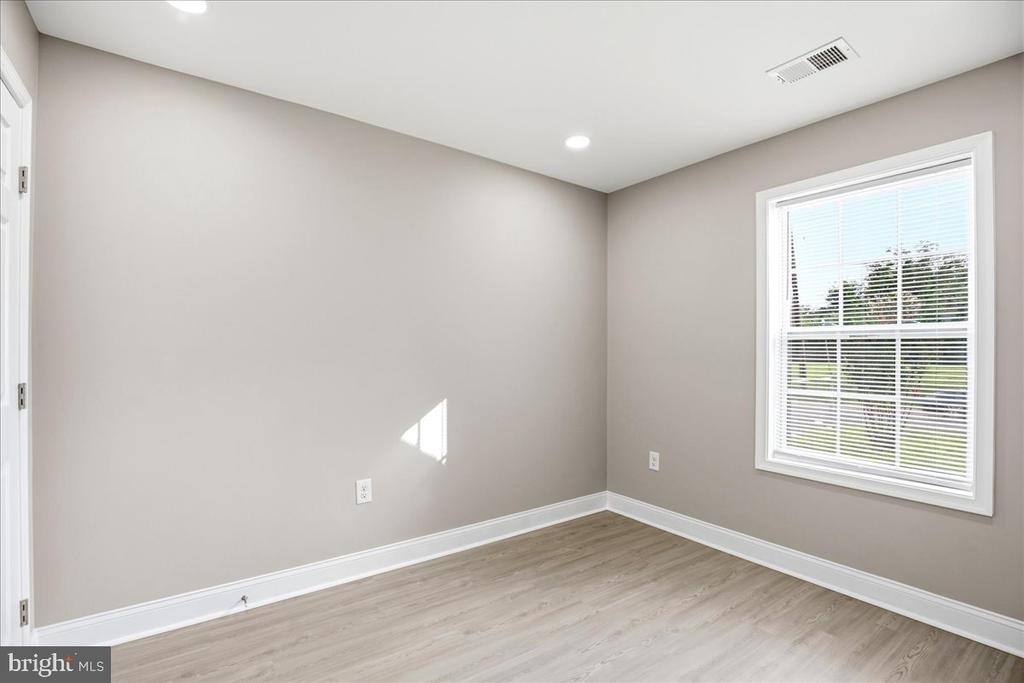 4000 Vine Street - Photo 34