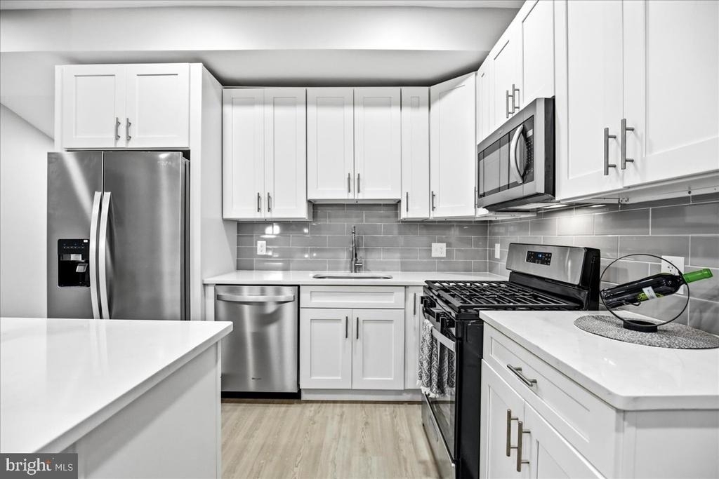 4000 Vine Street - Photo 16