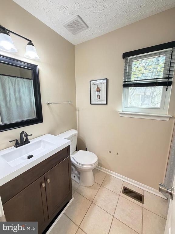 7212 Tamo Court - Photo 6