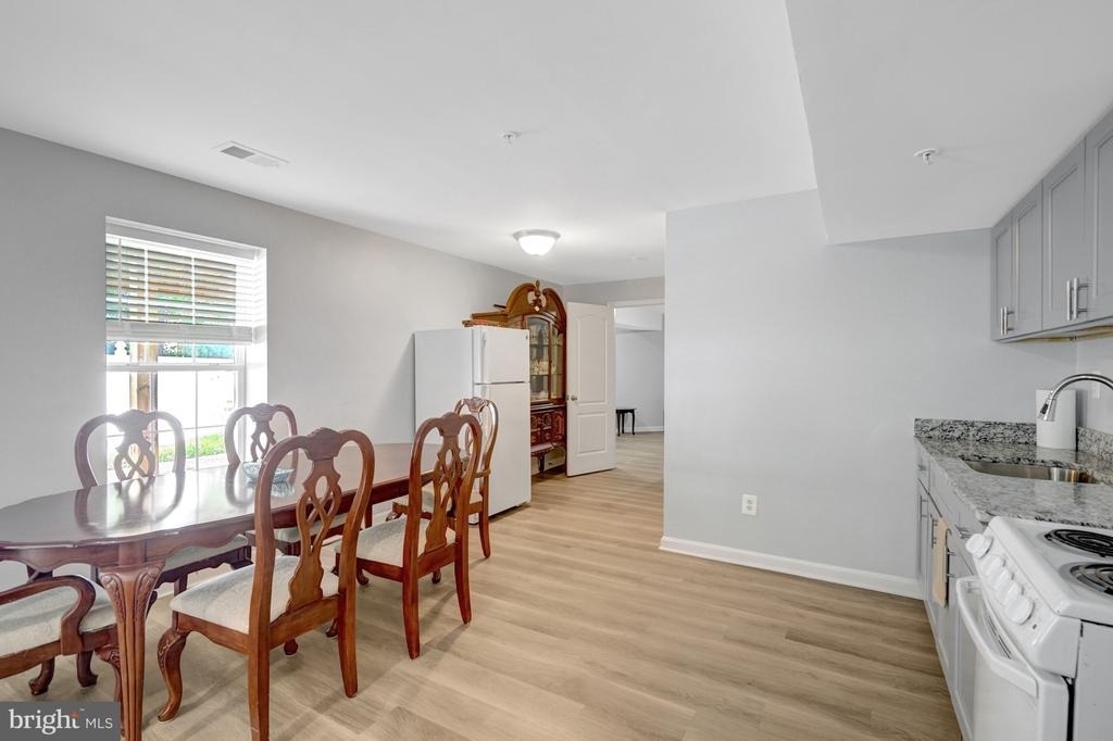 4905 Faith Crossing Court - Photo 9