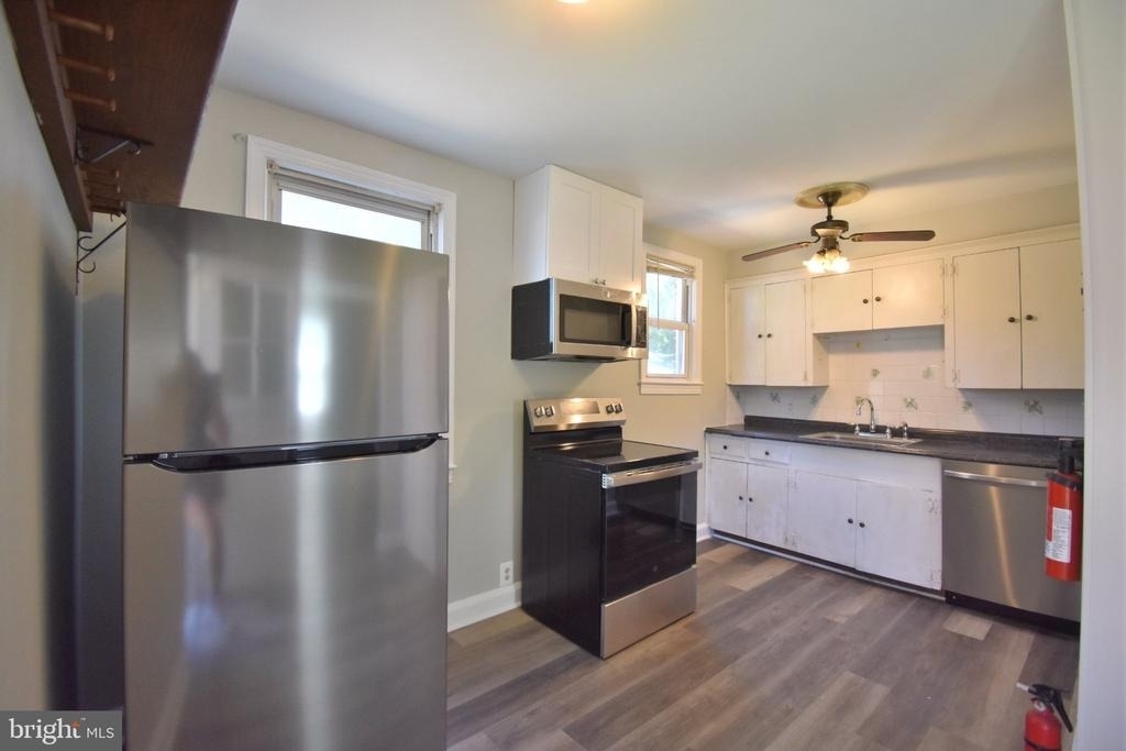 4910 Blackfoot Road - Photo 2