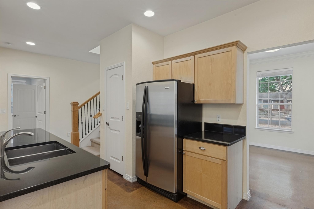 1604 Walnut Ave - Photo 9