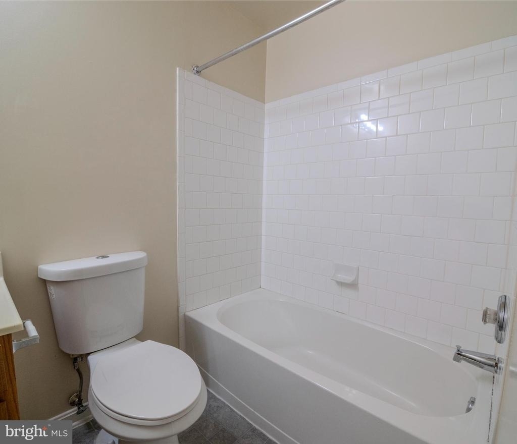 15518 Kennett Square Way - Photo 13